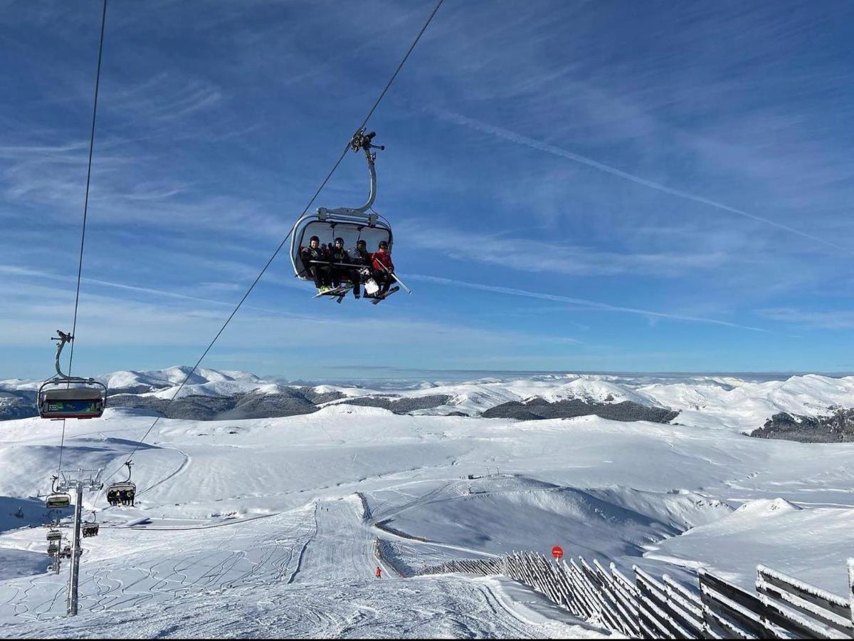 Mountain View Lägenhet Sinaia Exteriör bild